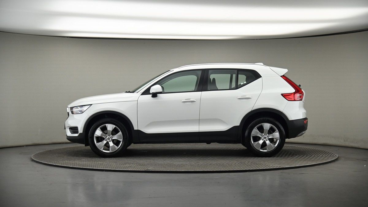 More views of Volvo XC40