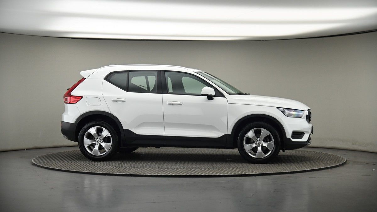 More views of Volvo XC40