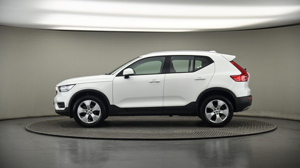 Volvo XC40 Image 19