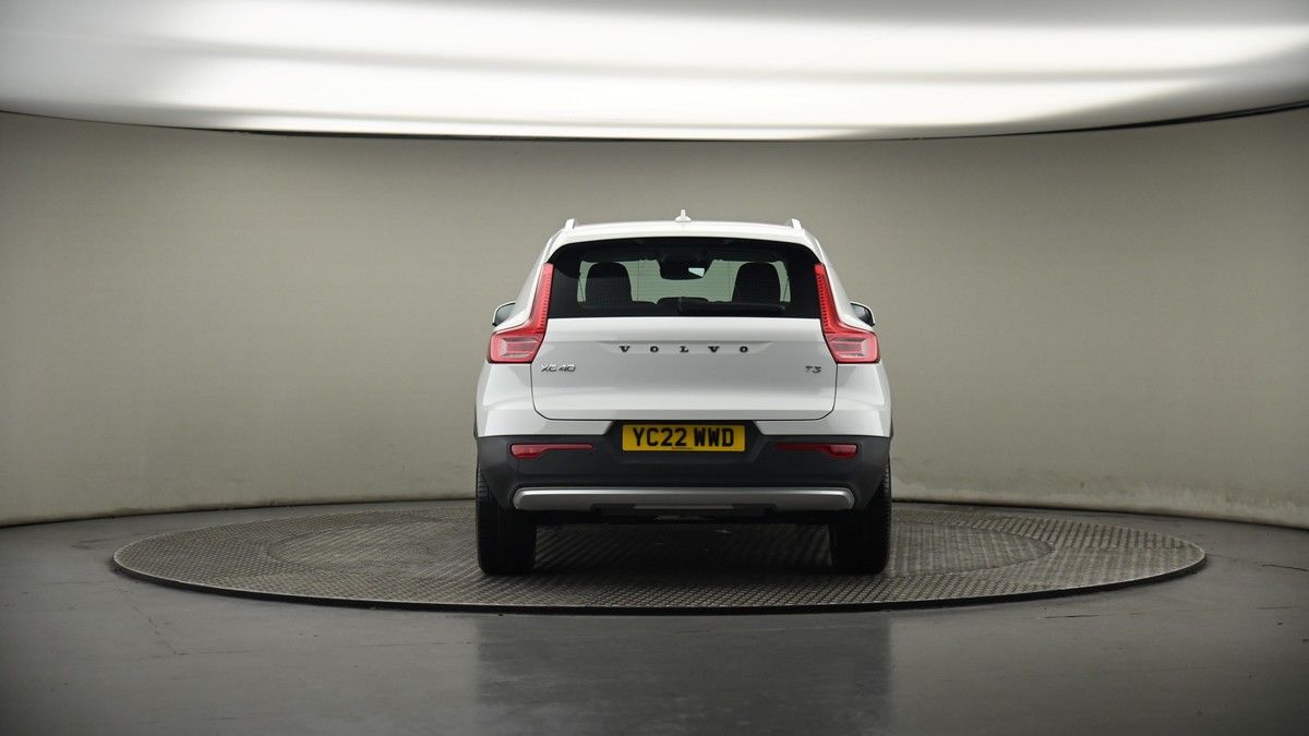 Volvo XC40 Image 17