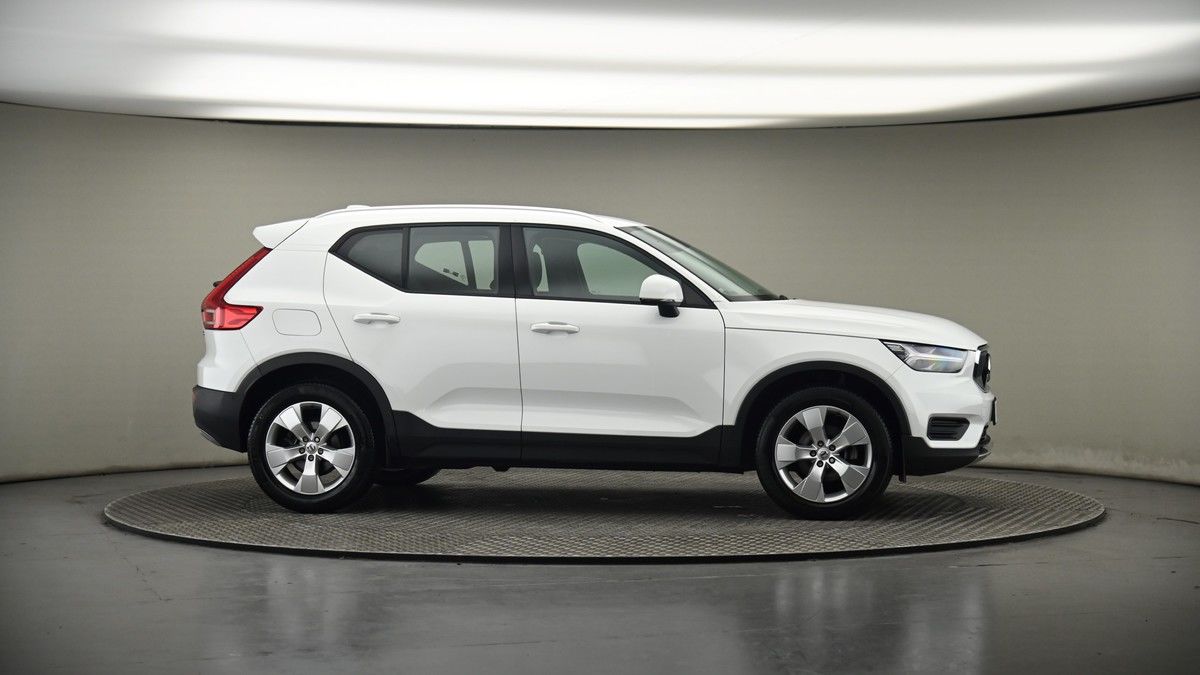 More views of Volvo XC40