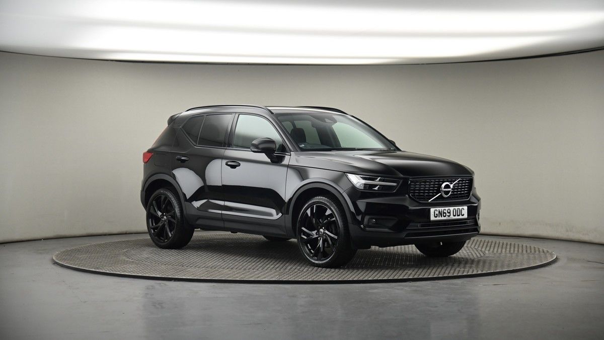 More views of Volvo XC40