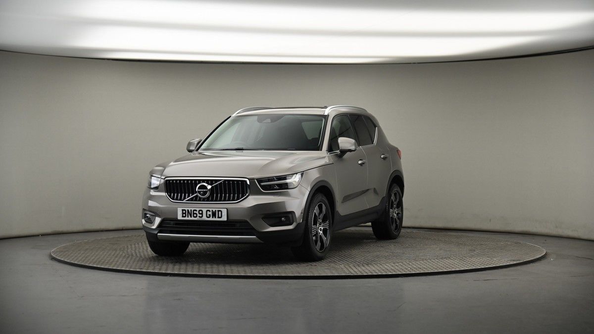 More views of Volvo XC40