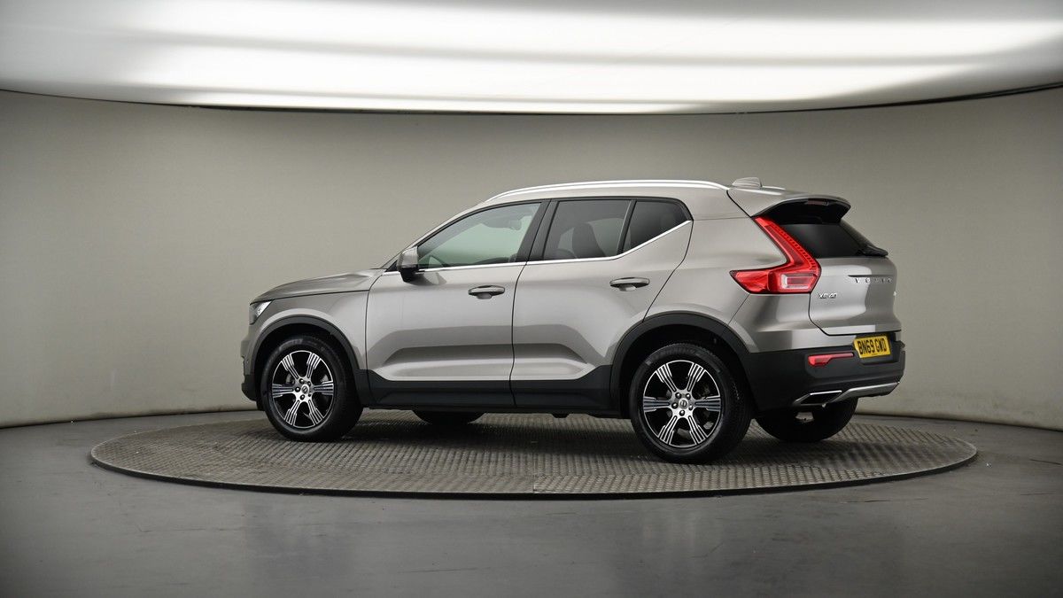 More views of Volvo XC40