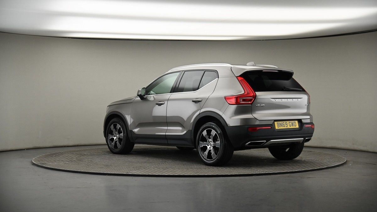 More views of Volvo XC40