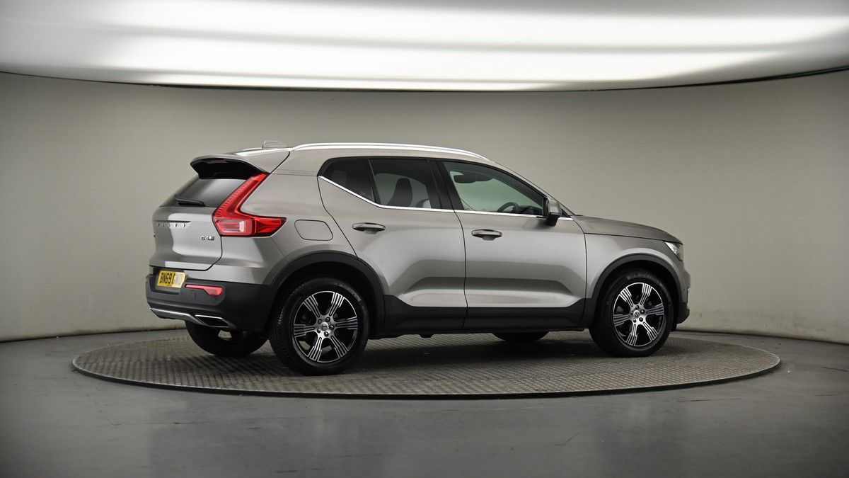 More views of Volvo XC40