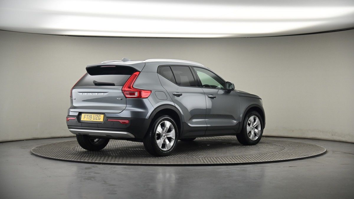 More views of Volvo XC40