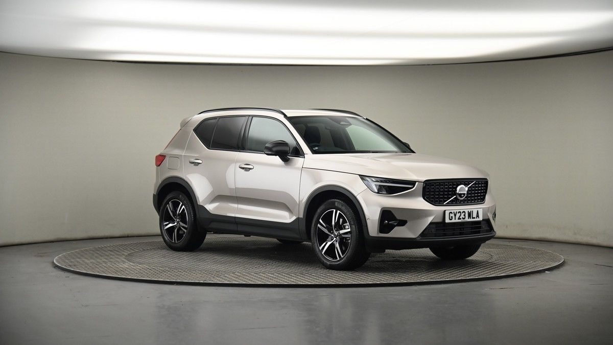 More views of Volvo XC40