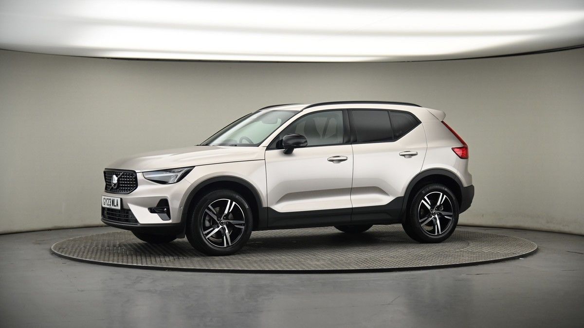 More views of Volvo XC40