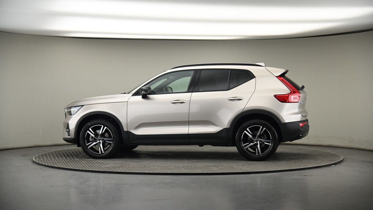 More views of Volvo XC40