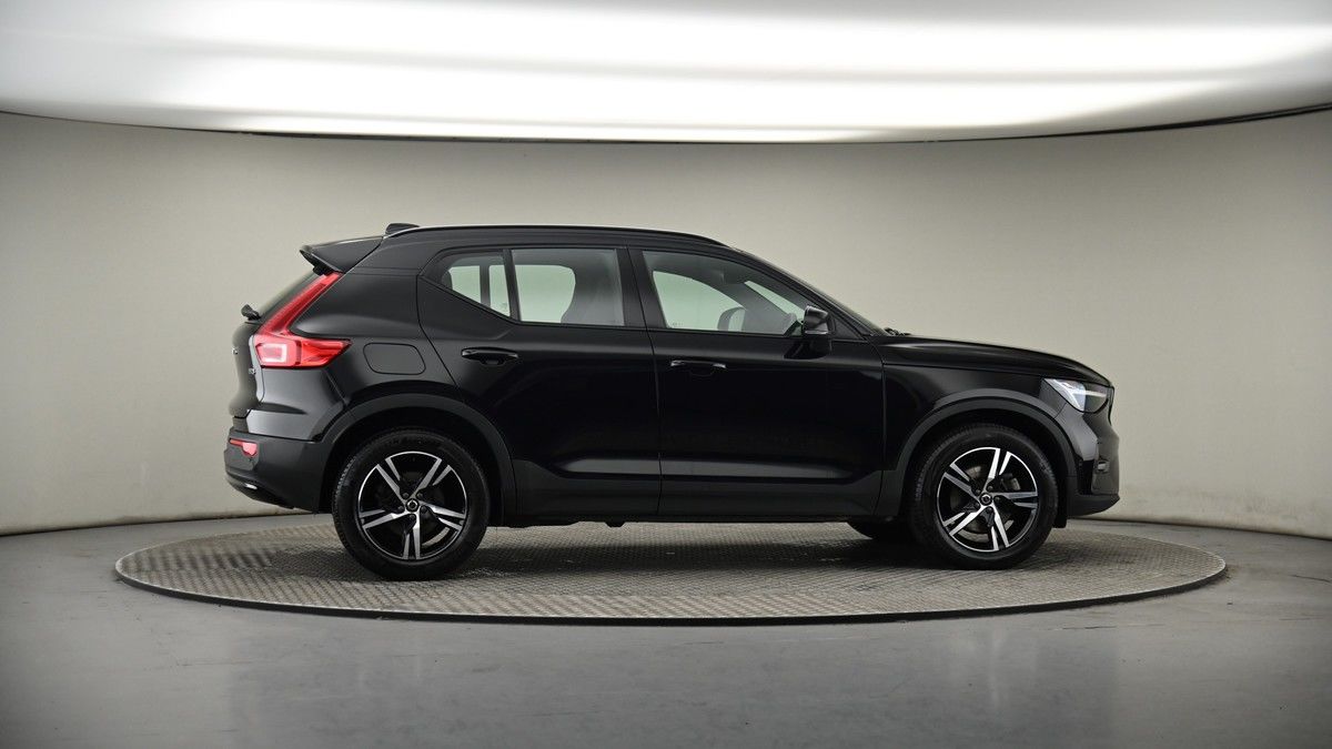 More views of Volvo XC40