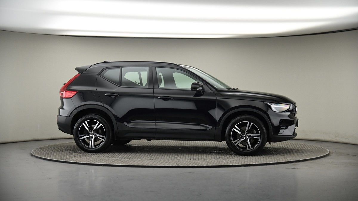 More views of Volvo XC40