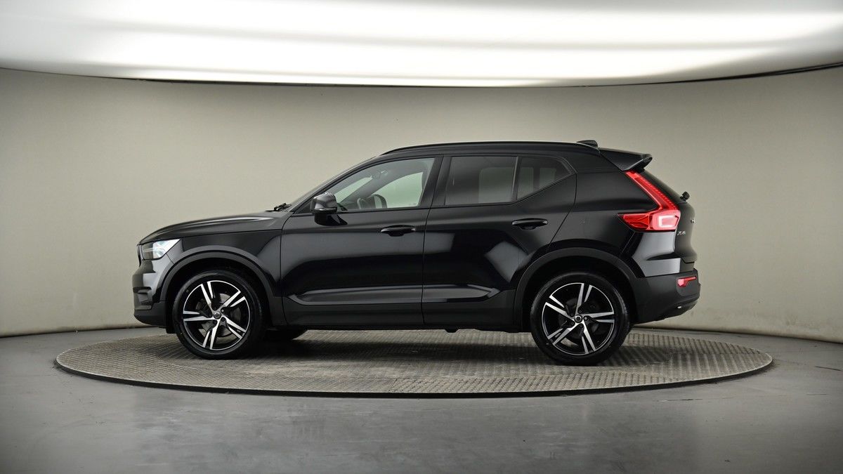 More views of Volvo XC40