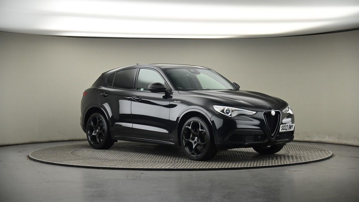 More views of Alfa Romeo Stelvio