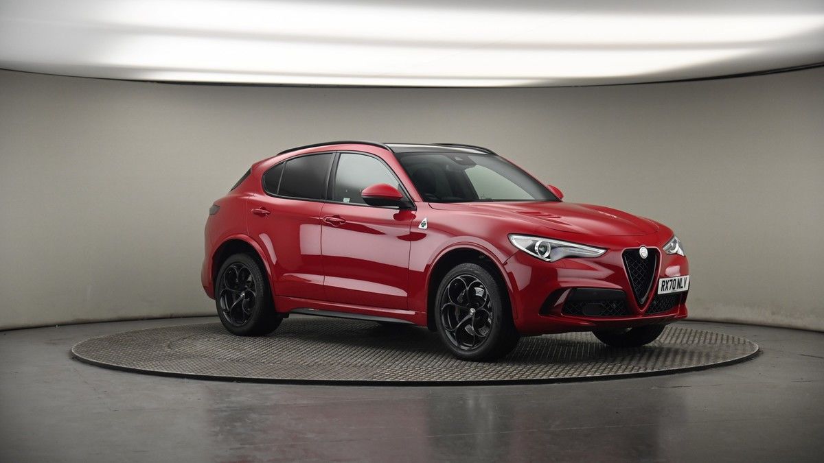 More views of Alfa Romeo Stelvio