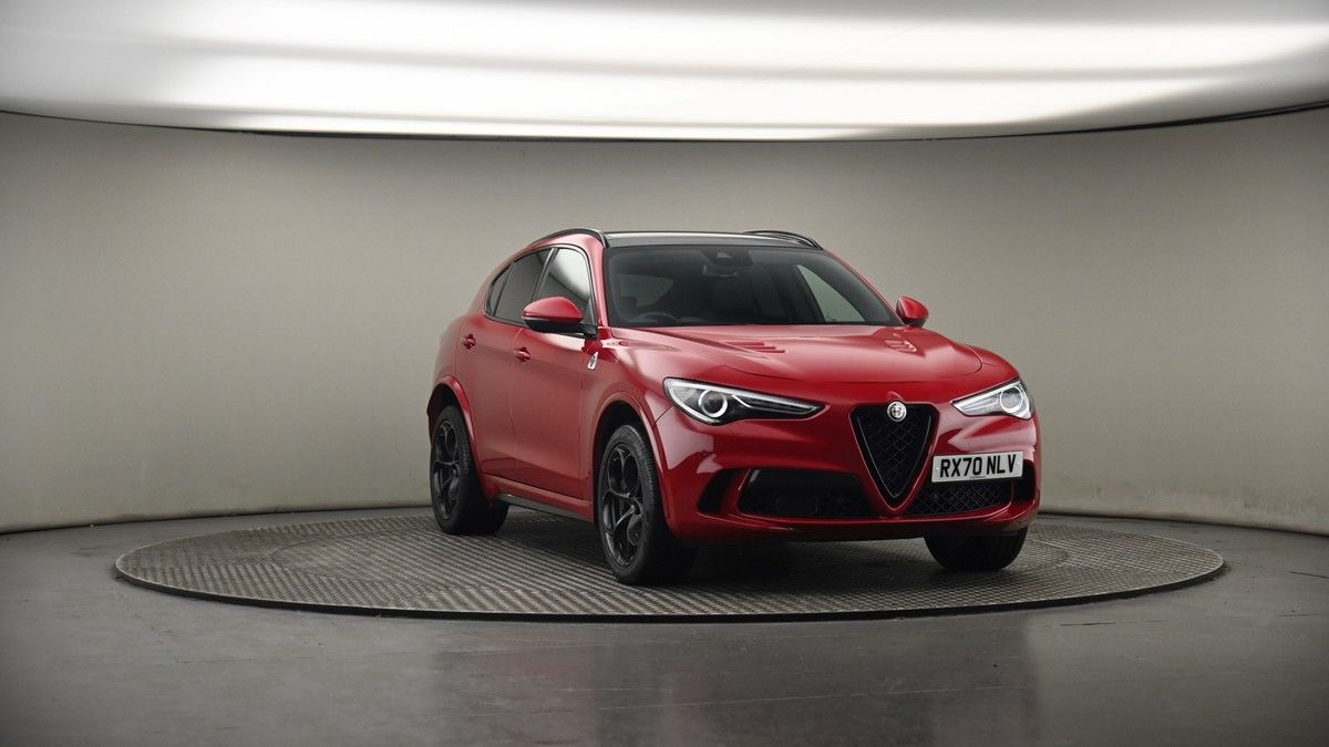 More views of Alfa Romeo Stelvio