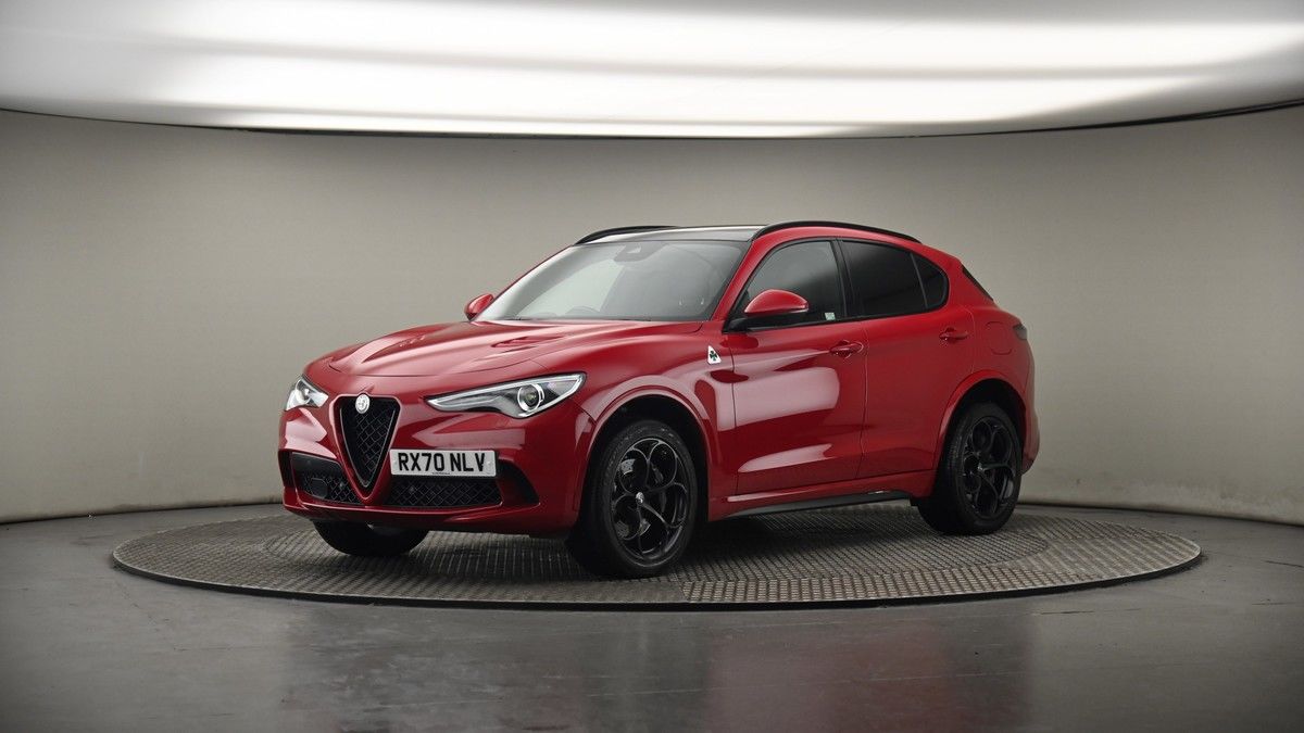 More views of Alfa Romeo Stelvio