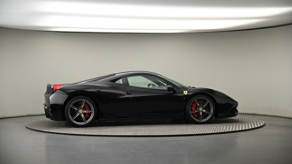 More views of Ferrari 458