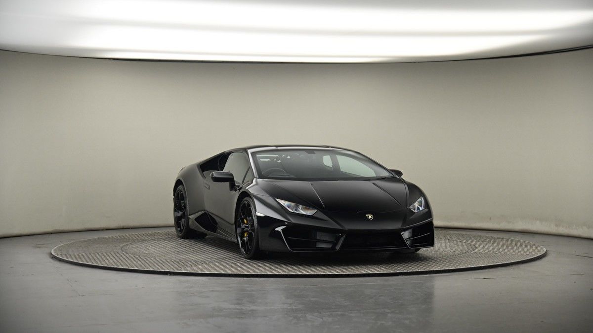 More views of Lamborghini Huracan