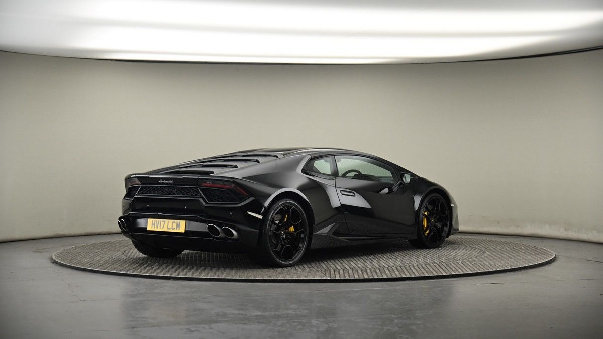 Lamborghini Huracan Image 7