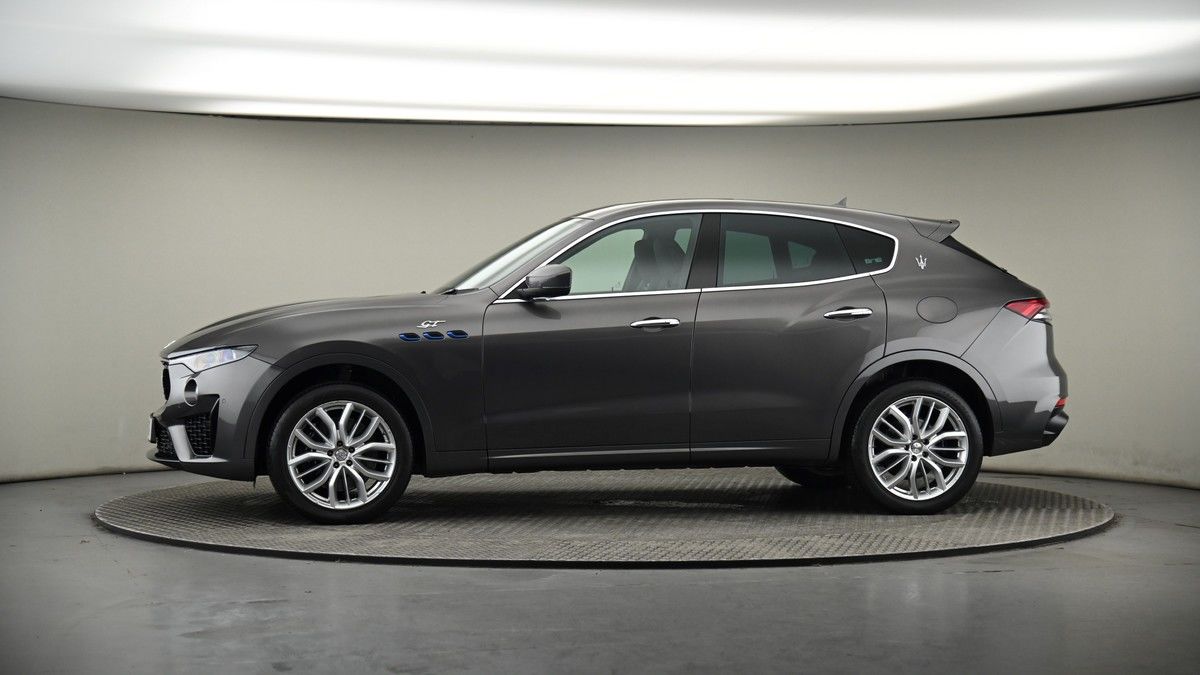 More views of Maserati Levante