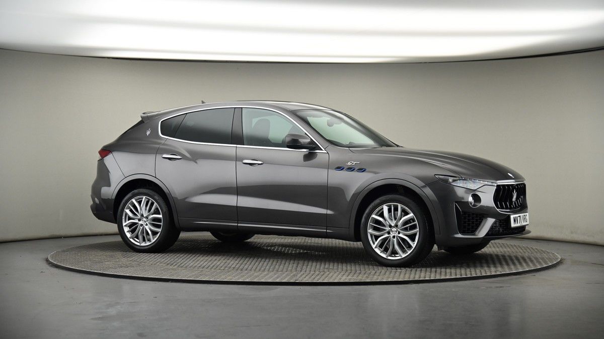 Maserati Levante Image 6