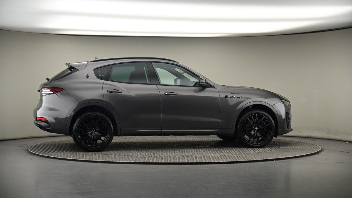 More views of Maserati Levante