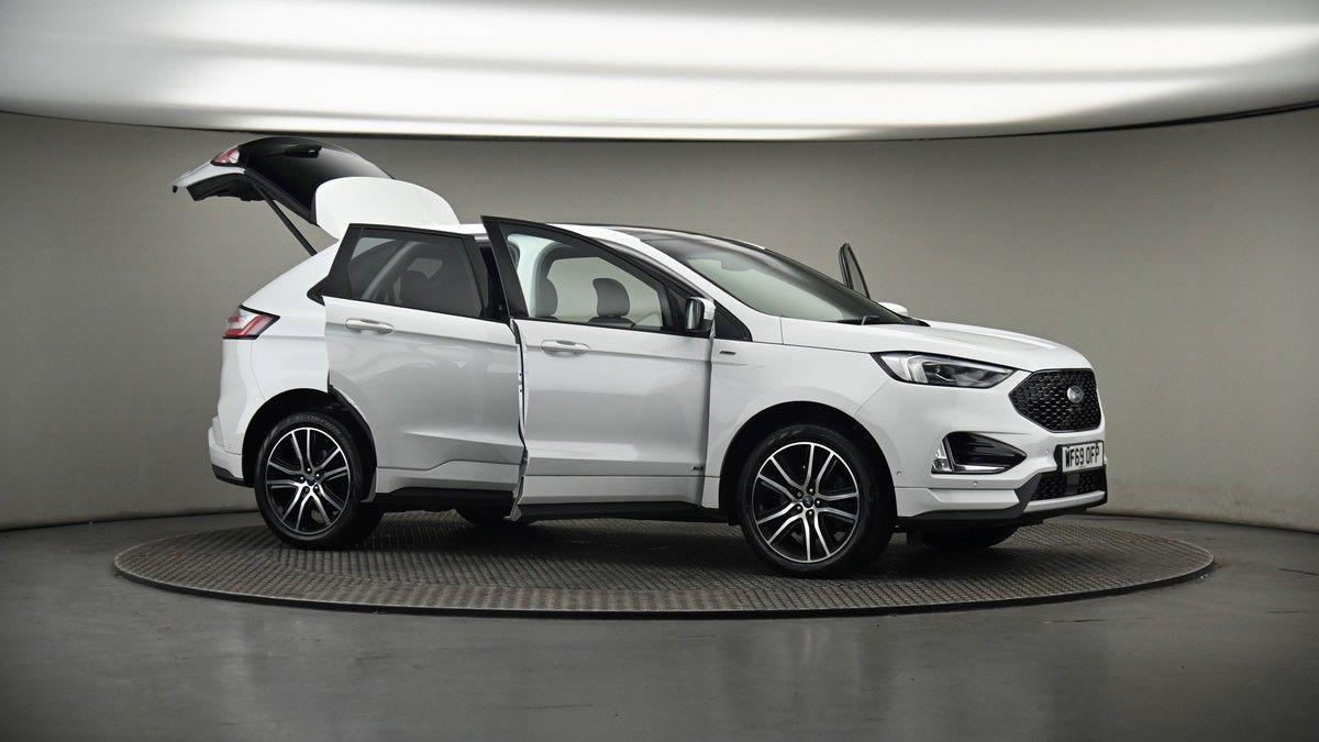 More views of Ford Edge