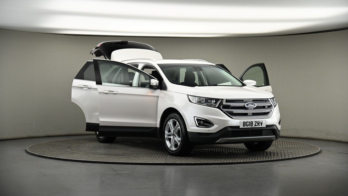 More views of Ford Edge