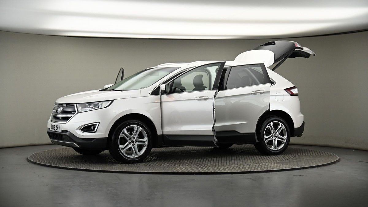 More views of Ford Edge