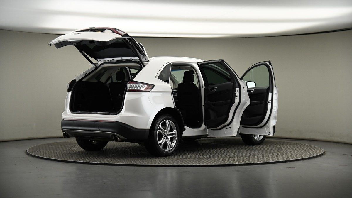 More views of Ford Edge