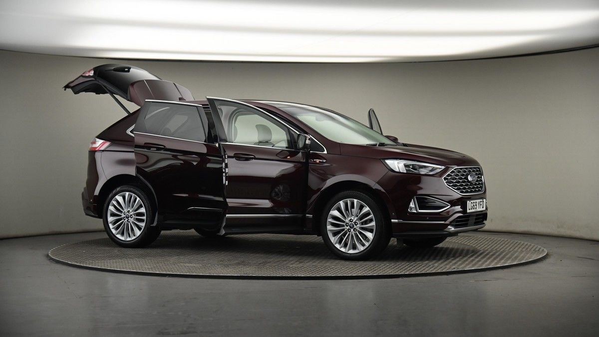 More views of Ford Edge