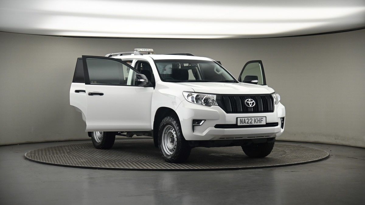 More views of Toyota Land Cruiser