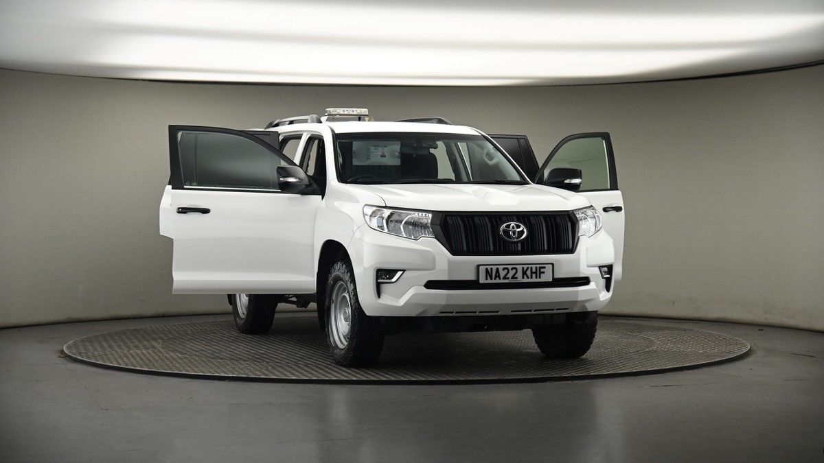 More views of Toyota Land Cruiser