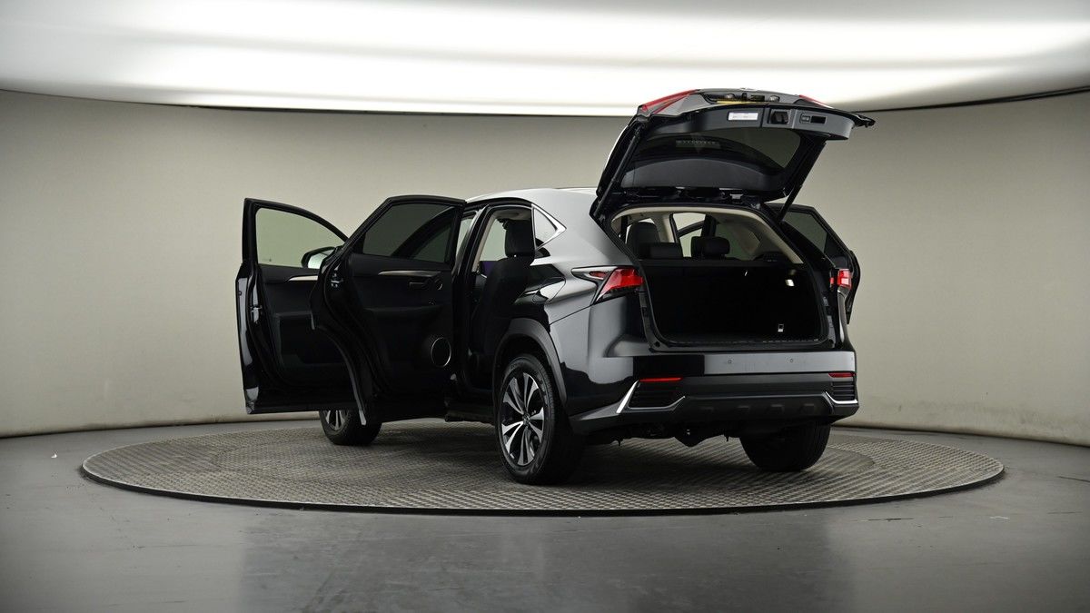 Lexus NX Image 8