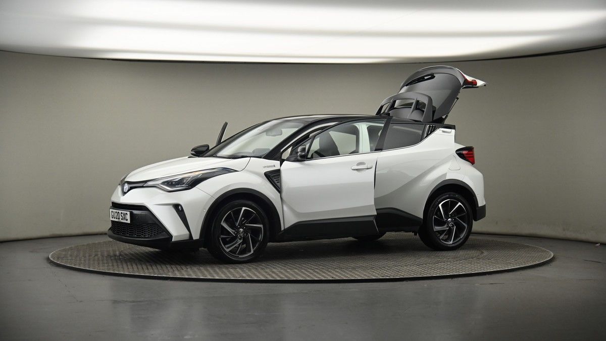 More views of Toyota C-HR