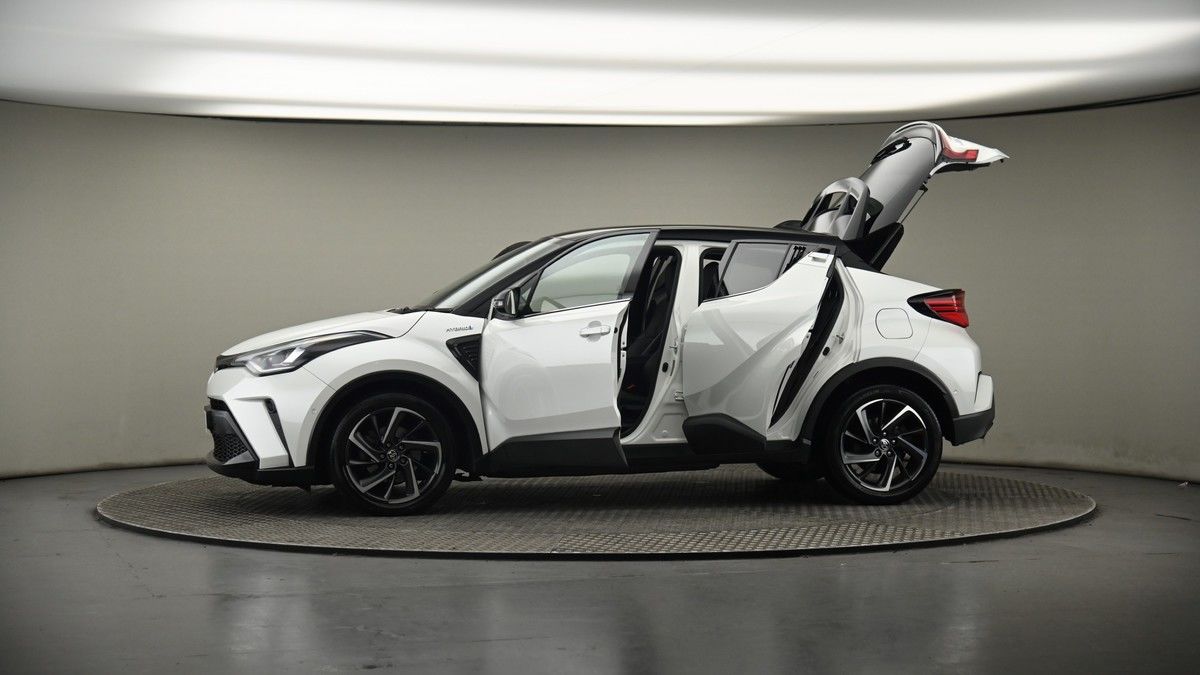 More views of Toyota C-HR