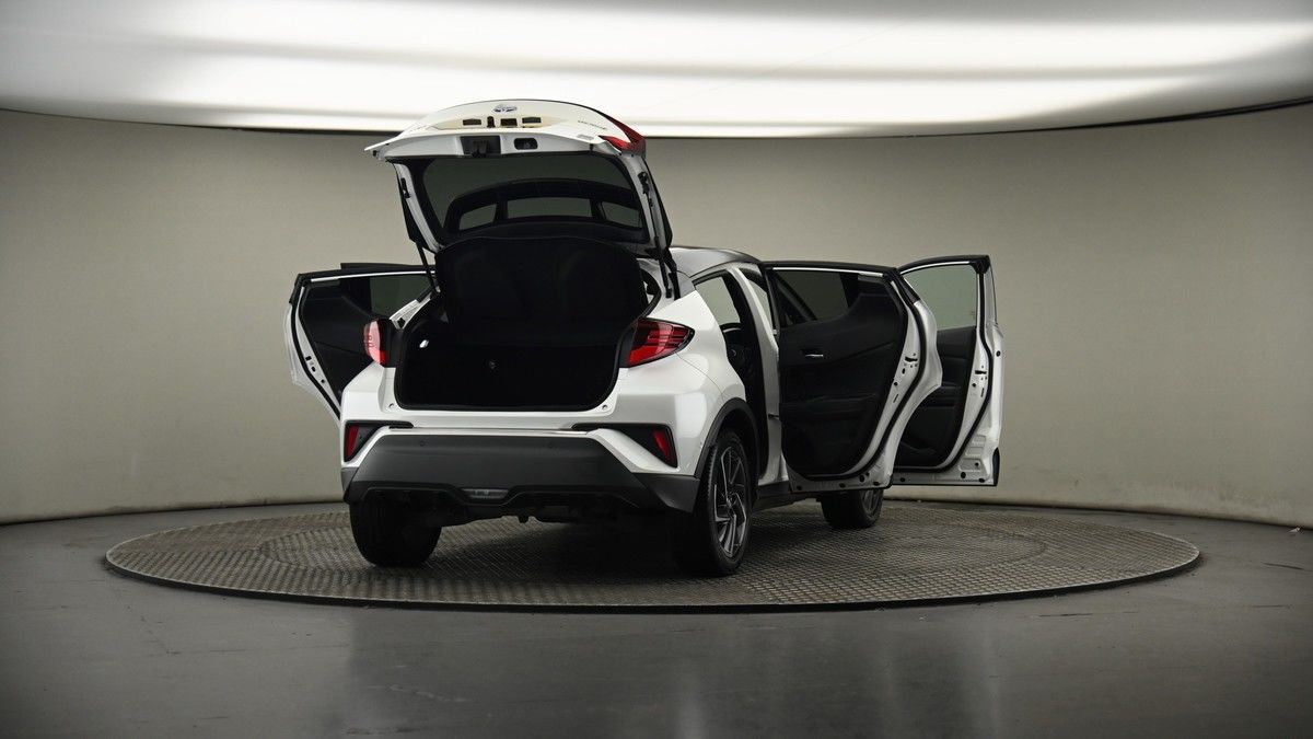 More views of Toyota C-HR