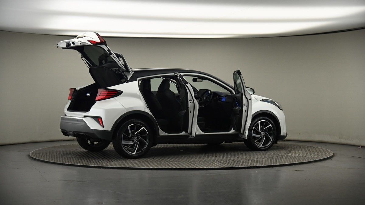 More views of Toyota C-HR