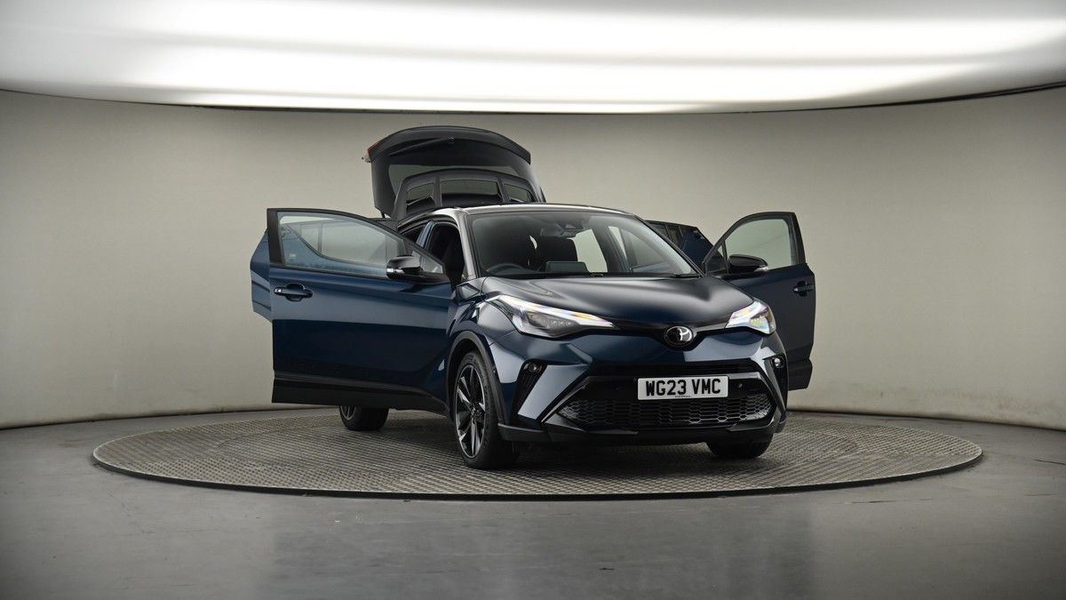 More views of Toyota C-HR