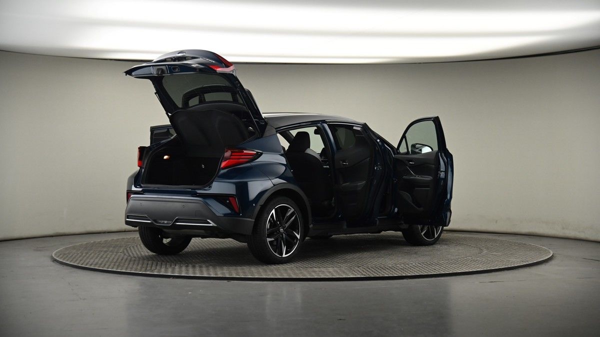 More views of Toyota C-HR