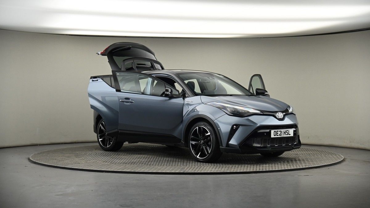 More views of Toyota C-HR