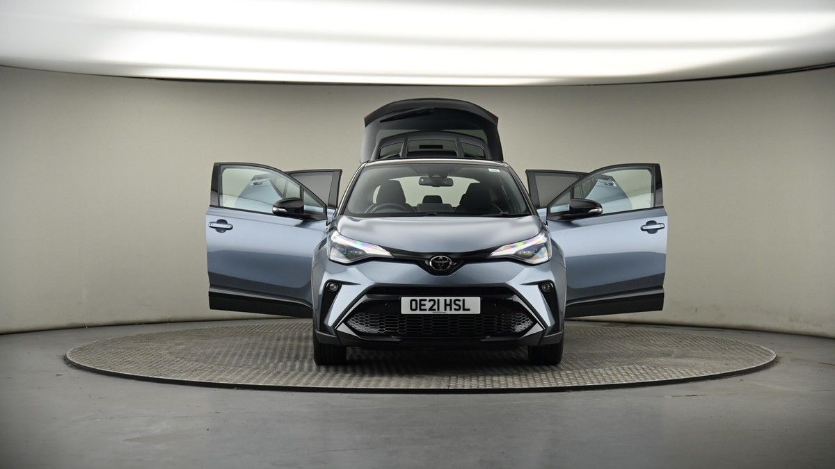 More views of Toyota C-HR