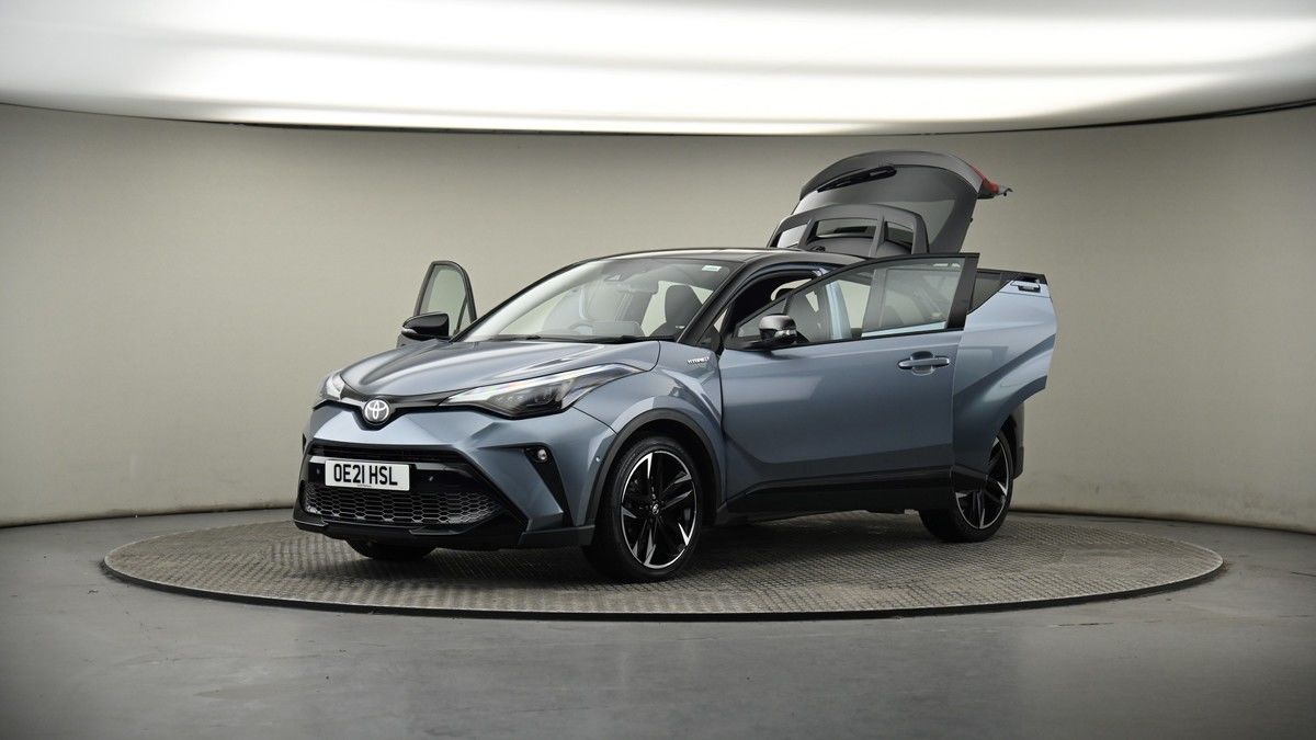 More views of Toyota C-HR