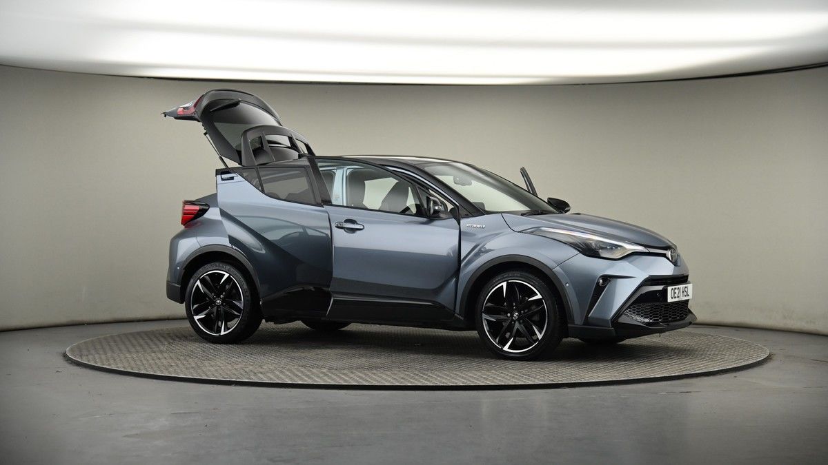 More views of Toyota C-HR