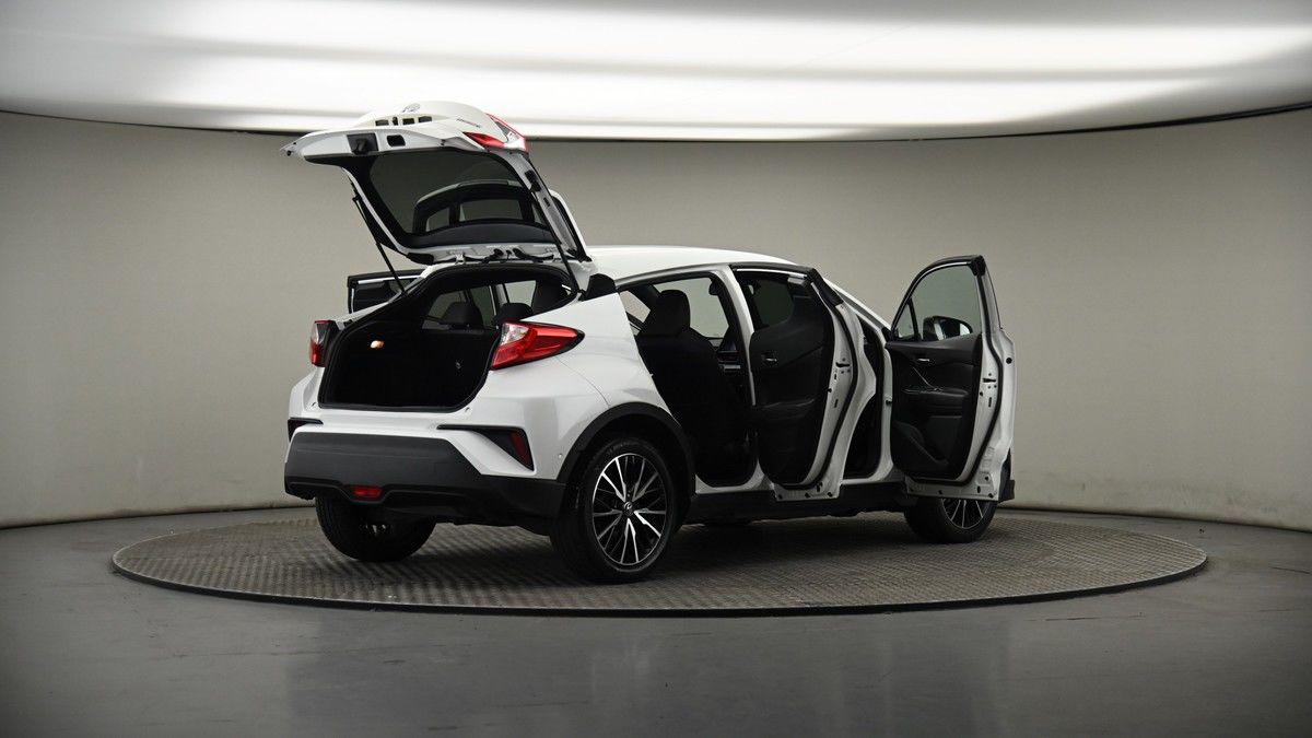 More views of Toyota C-HR