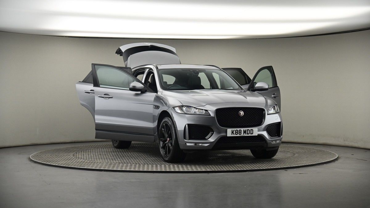 More views of Jaguar F-PACE