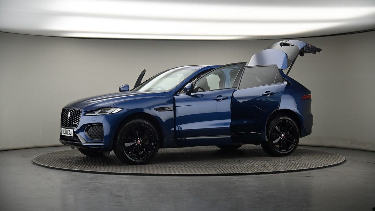 More views of Jaguar F-PACE