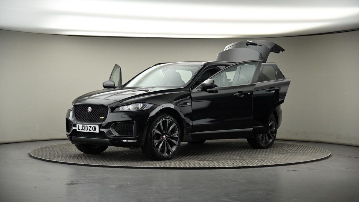 More views of Jaguar F-PACE