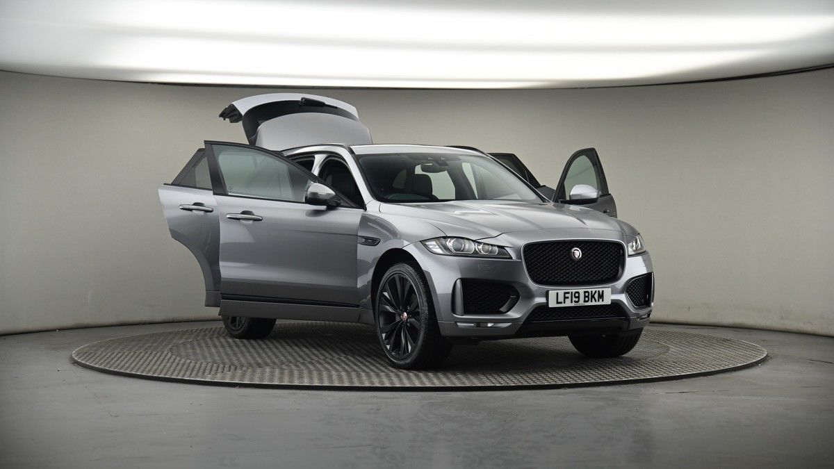 More views of Jaguar F-PACE